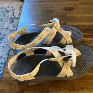 Woman’s chacos